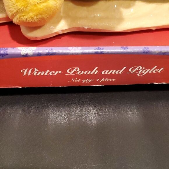 VINTAGE Winter Pooh & Piglet Musical Plush - Picture 4 of 7